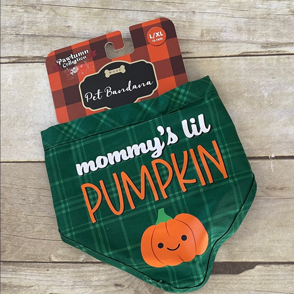 Pet Bandana Mommy’s Lil Pumpkin L / XL NWT